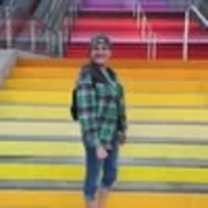 Meet your Posher, Christina